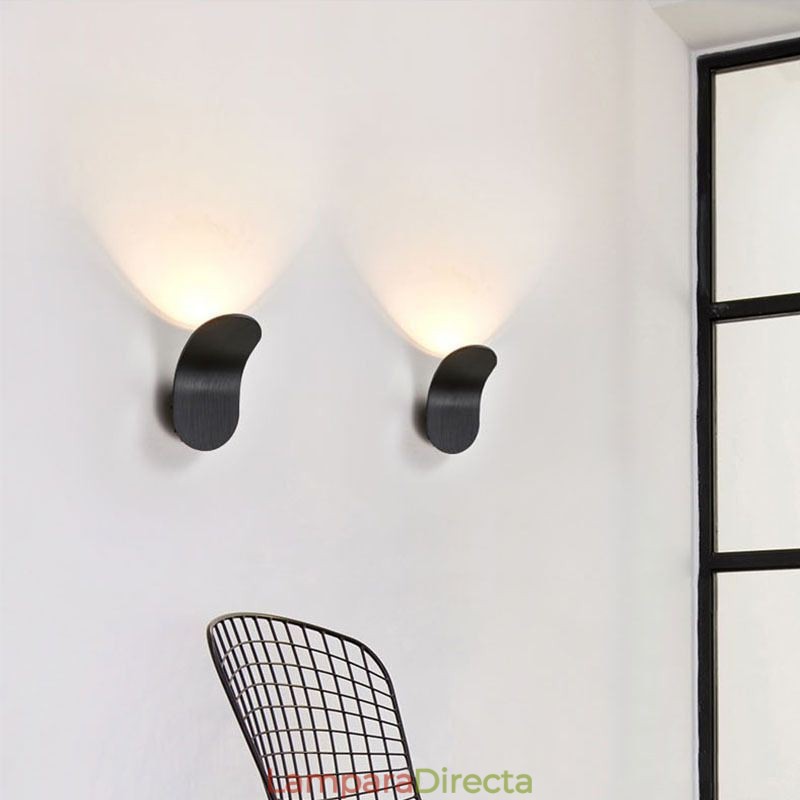 Lámpara de pared minimalista de aluminio