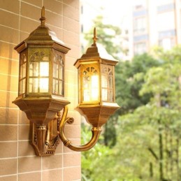 Aplique de pared europeo para exteriores, resistente al agua, con doble castillo