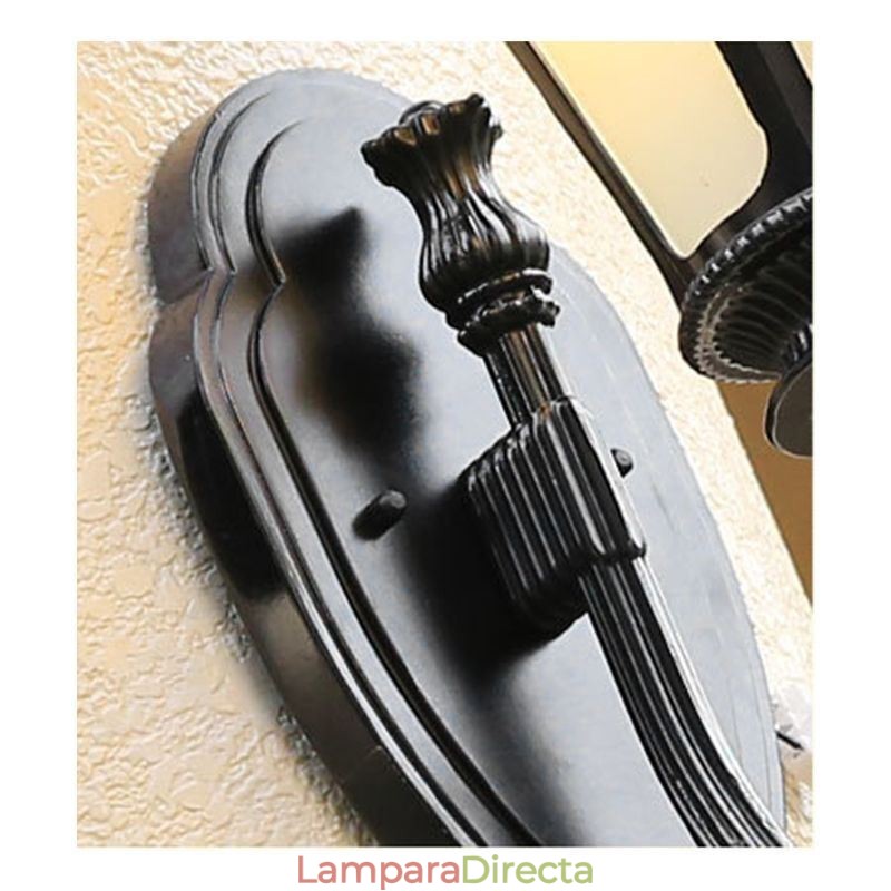 Lámpara de pared moderna y sencilla para exteriores, resistente al agua, con diseño de flor de ciruelo, para patio, pasillo y jardín.