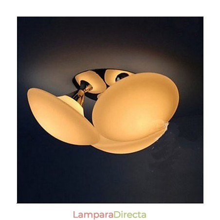 Lámparas de techo para restaurante, iluminación infantil, pasta. Lámparas de techo para restaurante, iluminación infantil, pasta.