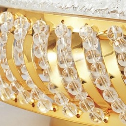 Lujosa lámpara de techo de 4 luces en dorado