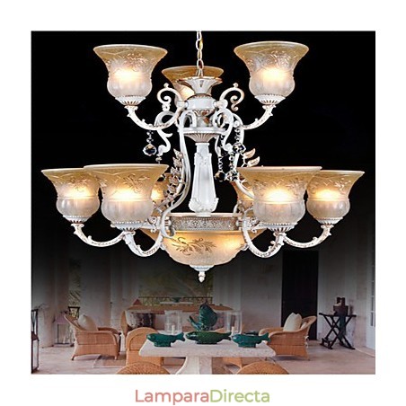 Lámpara de araña blanca de doce luces con pantalla de cristal dorado a mano, estilo retro europeo clásico. Lámpara de araña blanca de doce luces con pantalla de cristal dorado a mano, estilo retro europeo clásico.