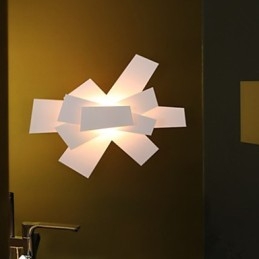 Lámpara empotrada blanca cálida, moderna, sencilla y creativa.