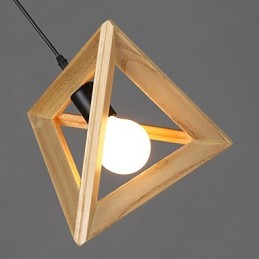 Lámpara colgante triangular de madera de estilo europeo, estilo campestre creativo que restaura las costumbres antiguas.