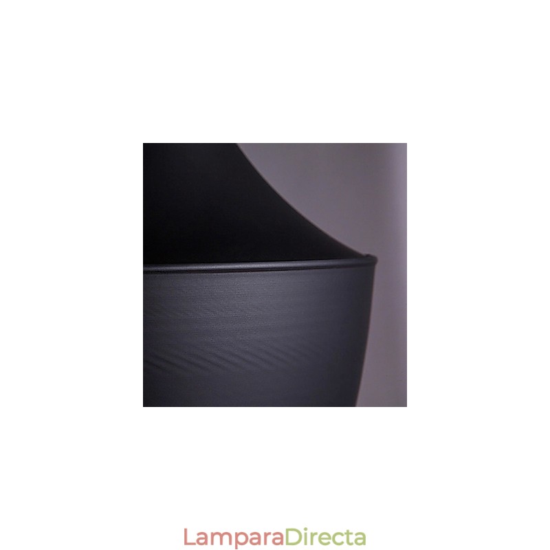 Lámpara colgante aerodinámica en negro
