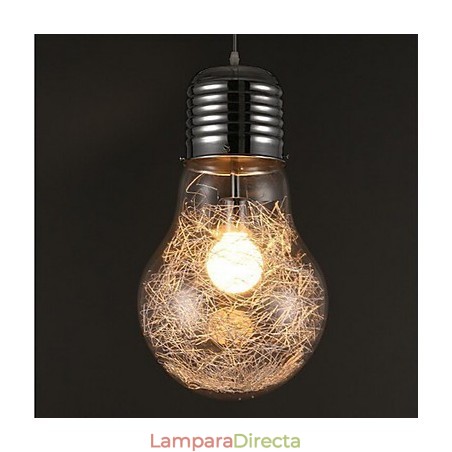Ideas sencillas con una lámpara colgante de cristal con bombilla grande Ideas sencillas con una lámpara colgante de cristal con bombilla grande