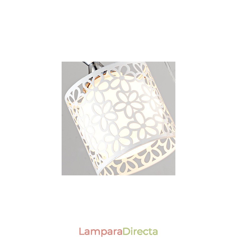 Lámpara colgante de hierro forjado con tres luces colgantes de cristal, contemporánea y minimalista.