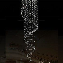 Lámpara colgante de cristal moderna, lámpara de araña con espiral simple, diámetro 70 cm, altura 250 cm.