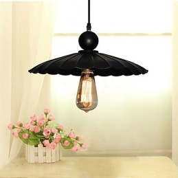 Lámpara colgante de metal estilo paraguas, estilo vintage, color negro, de tamaño mediano y una luz.