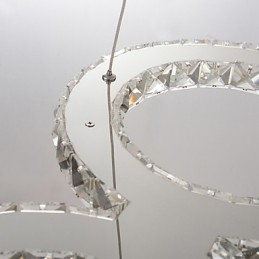Lámpara colgante moderna contemporánea de metal cromado y cristal