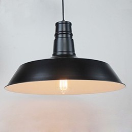 Lámpara colgante industrial de un solo cabezal con diseño de estudio de arte que restaura formas antiguas.