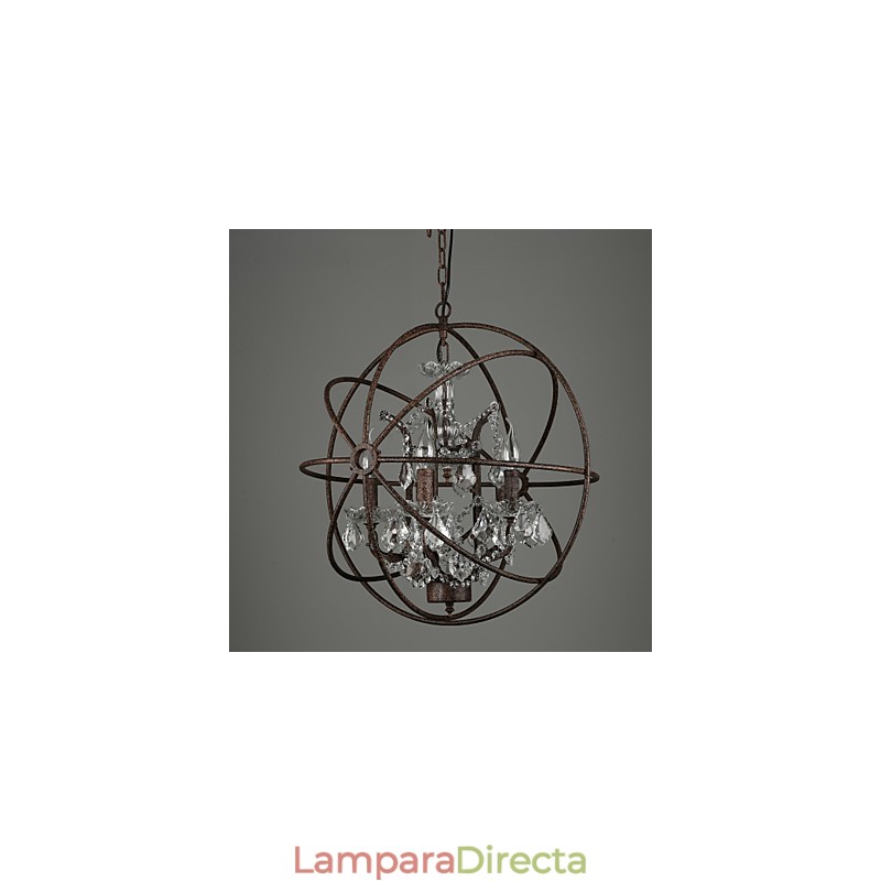 Lámpara de araña de cristal tradicional clásica de metal.