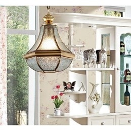Lámpara colgante pequeña estilo country americano, de cobre y vidrio simple.