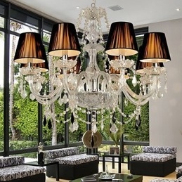 Elegante lámpara de araña de cristal con 8 luces